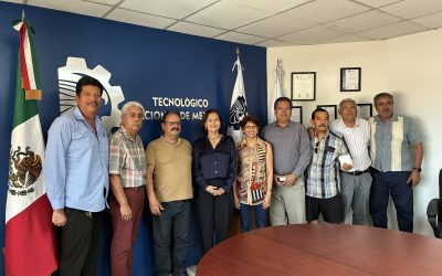 El IT de La Paz reconoce la trayectoria de docentes con más de tres décadas de servicio